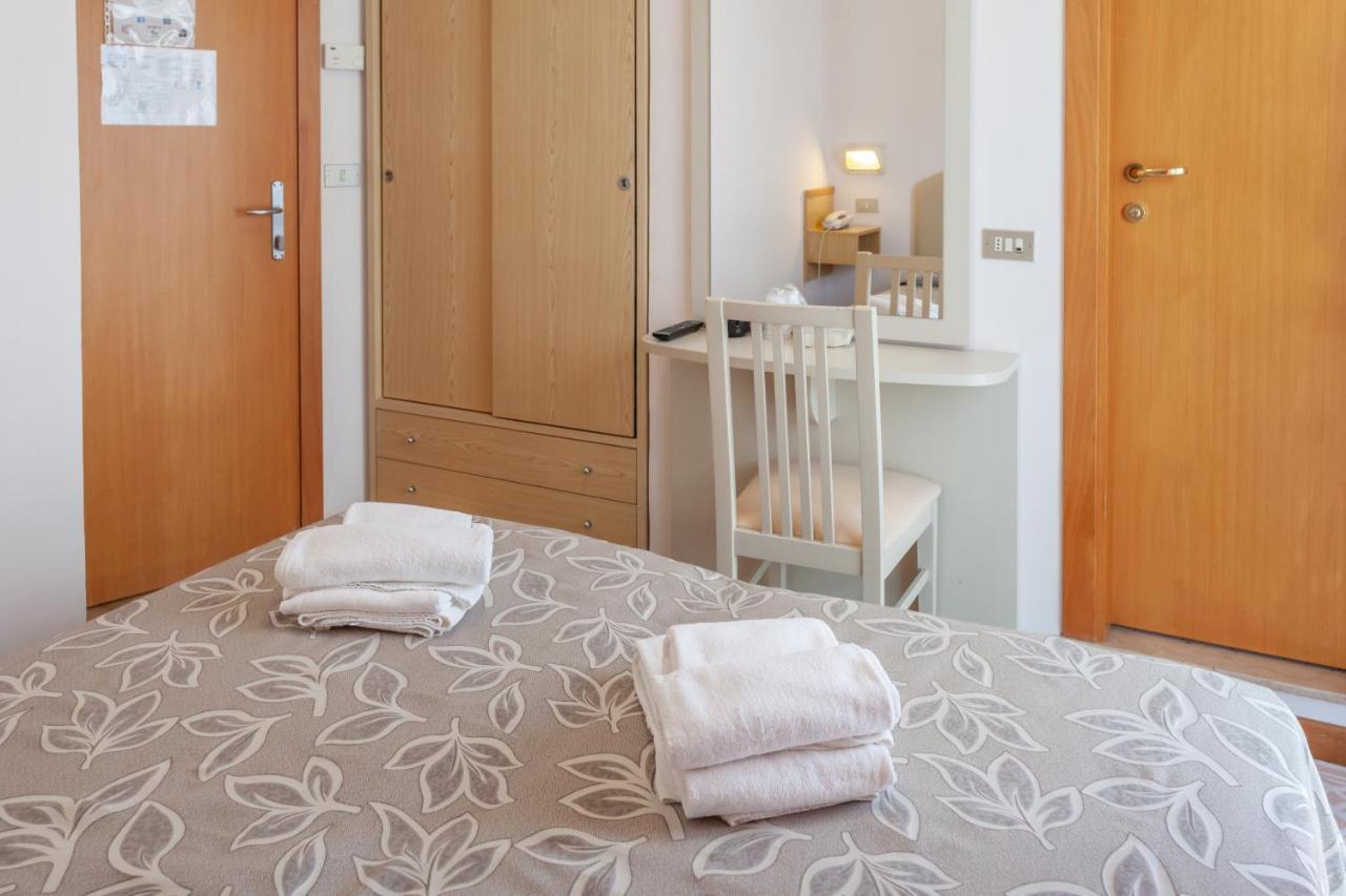 Hotel Bagli Rimini Esterno foto